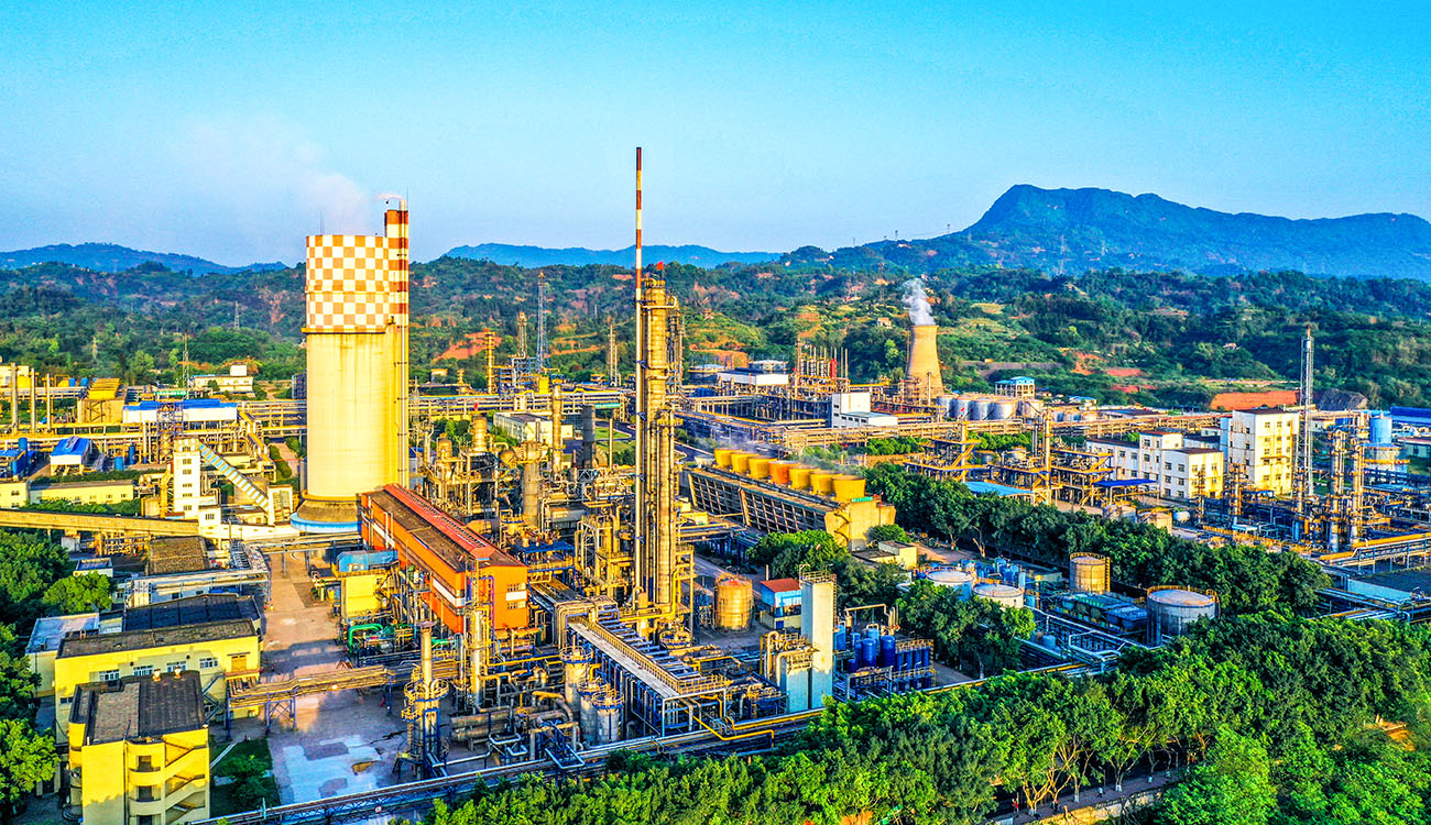 主要從事化工產品開發與生產,地處四川省瀘州市合江化工園區